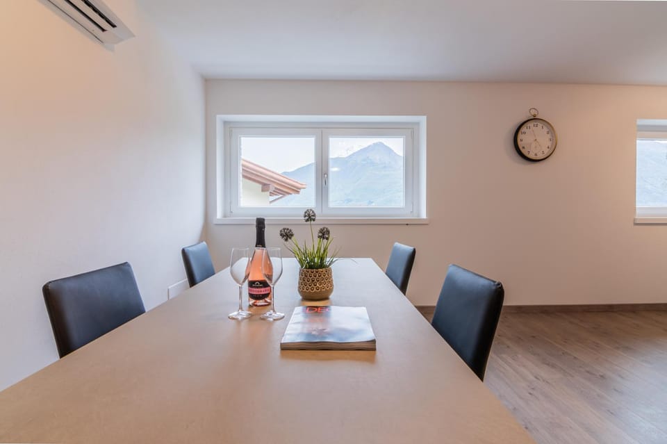 VILLA DEI VENTI - MENAGGINO APARTMENT by Curtiaffitti Apartment in Province of Lecco
