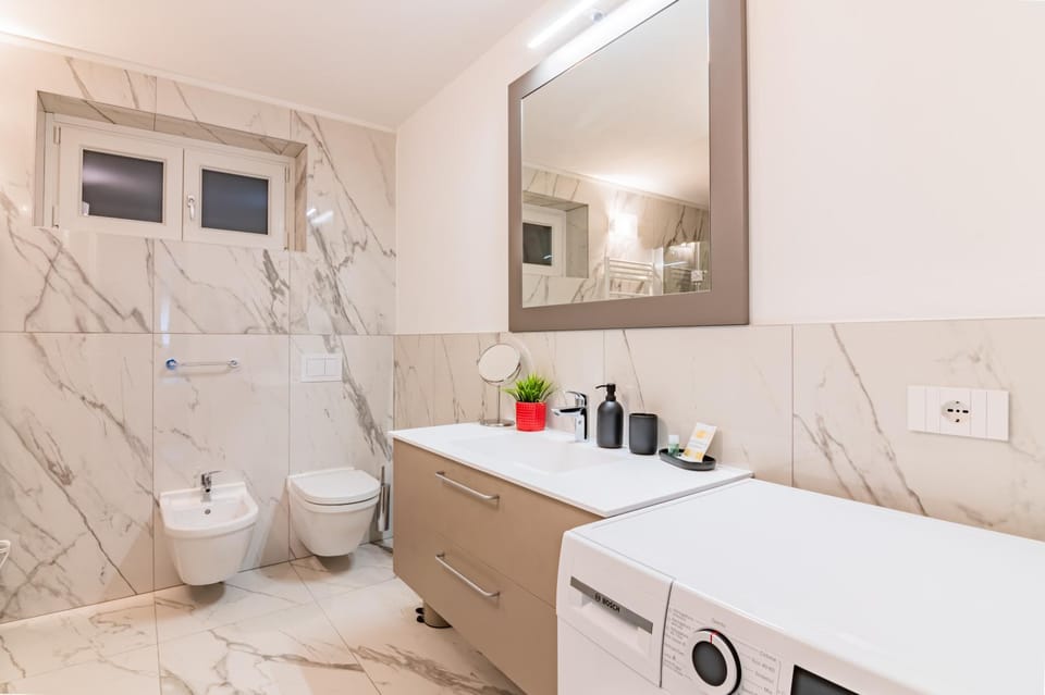 VILLA DEI VENTI - MENAGGINO APARTMENT by Curtiaffitti Apartment in Province of Lecco