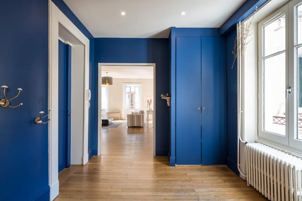 Sand - Renovated top floor apartment Apartment in Lyon