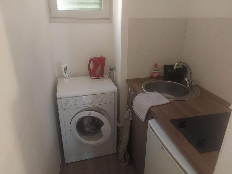 AJACCIO Beau Studio pour 3 a 4 pers en Plein Centre de la Vieille Ville Historique Apartment in Ajaccio