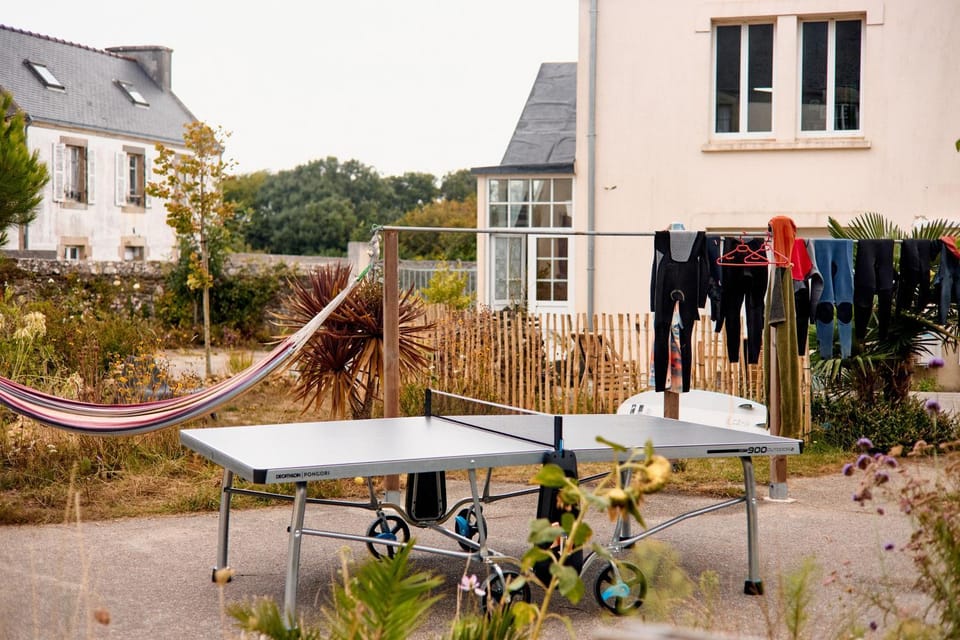 Table tennis, Inner courtyard view
