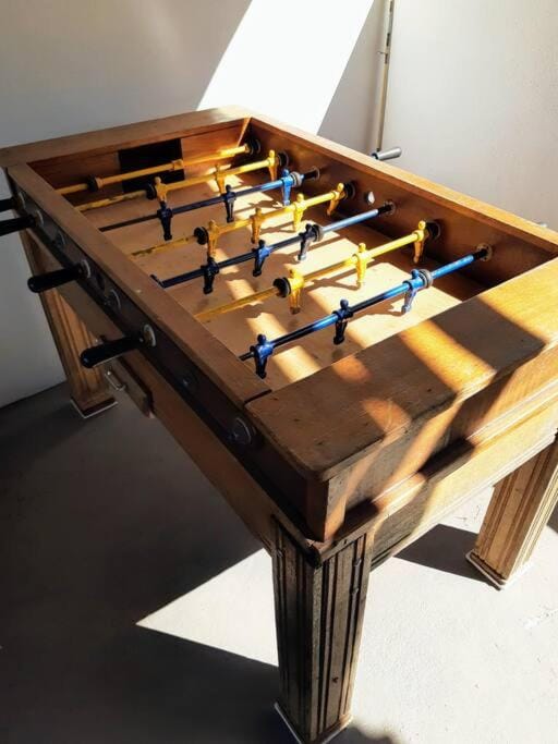 Bowling, Game Room