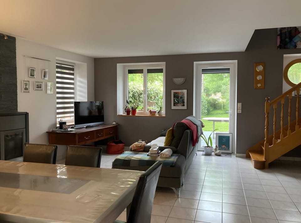 Property building, Living room