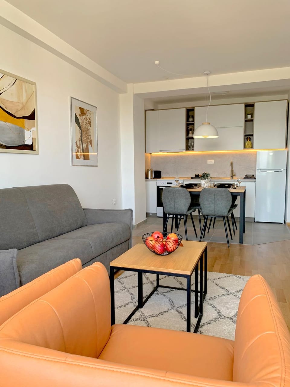 Living room, Dining area, kitchen