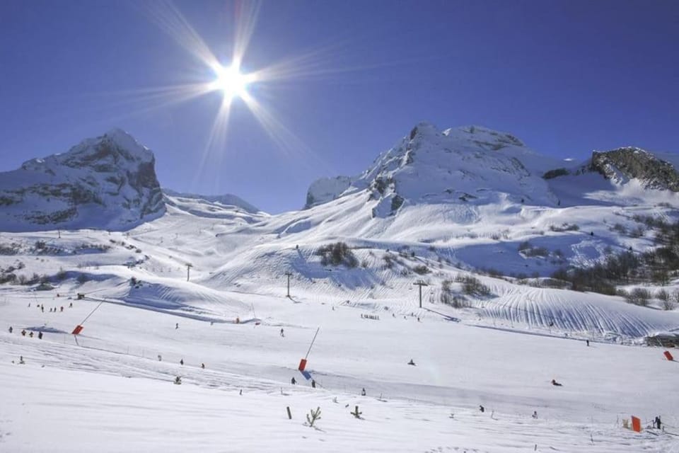 Skiing