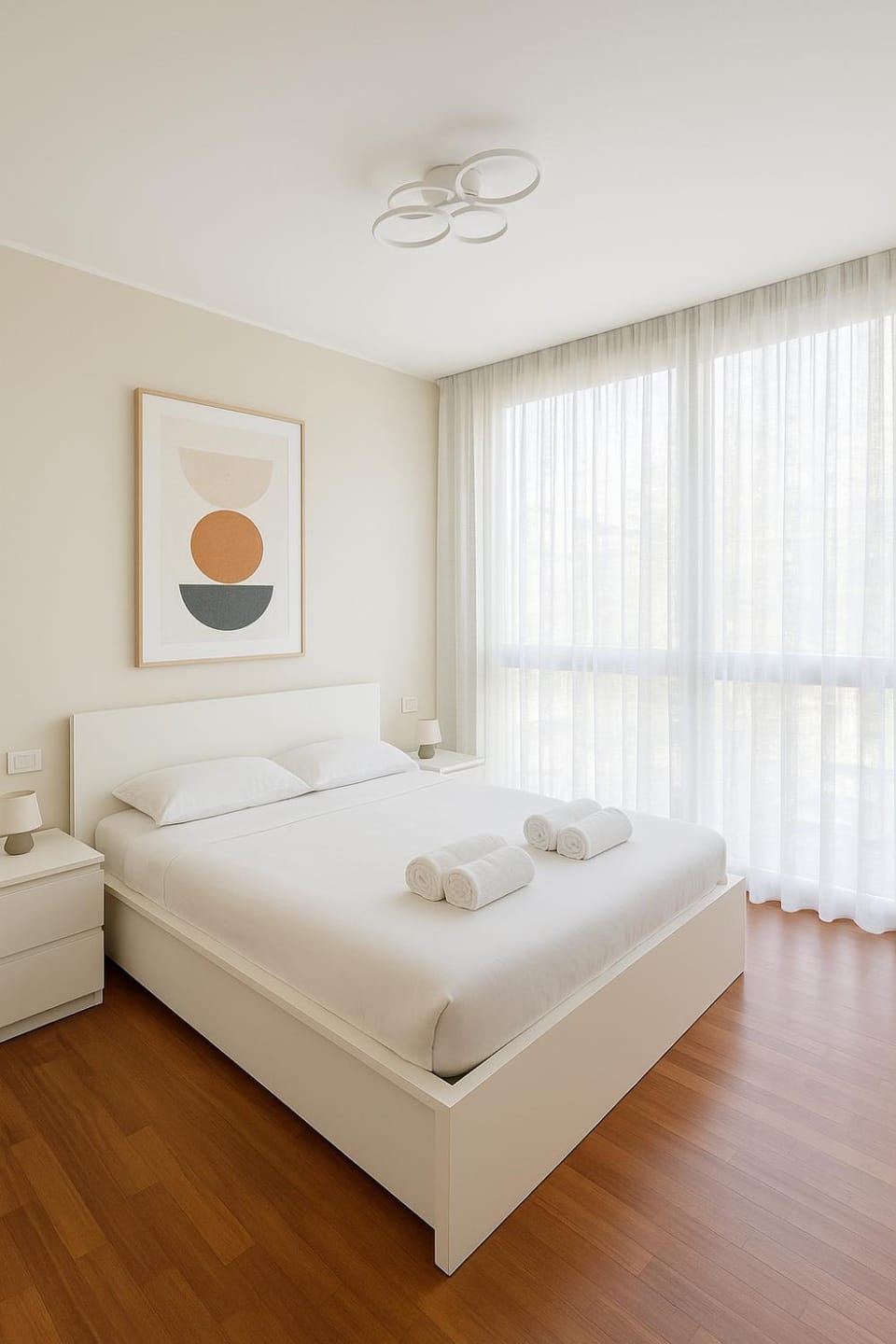 Bed, Photo of the whole room, Bedroom, towels
