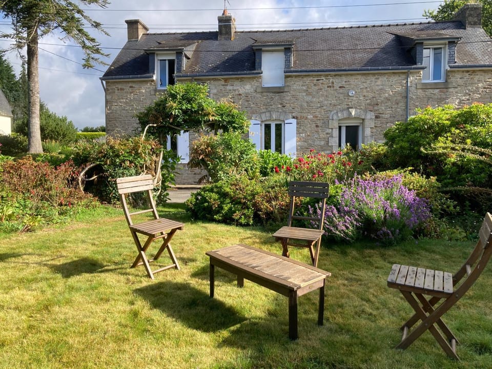 Property building, Garden, Garden view