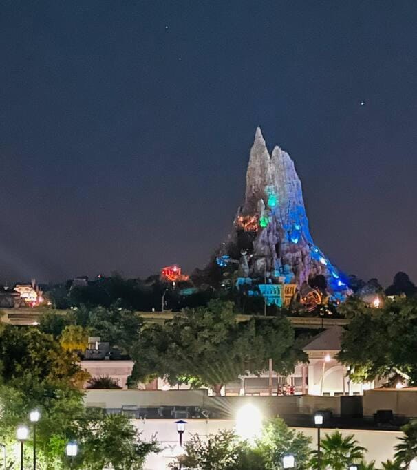 Nearby landmark, Night, Natural landscape