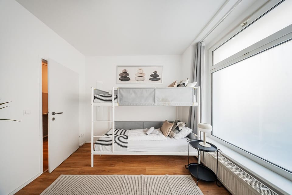 Bed, bunk bed