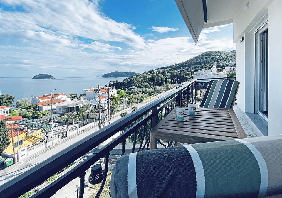 Day, Natural landscape, View (from property/room), Balcony/Terrace, Balcony/Terrace, Mountain view, Sea view