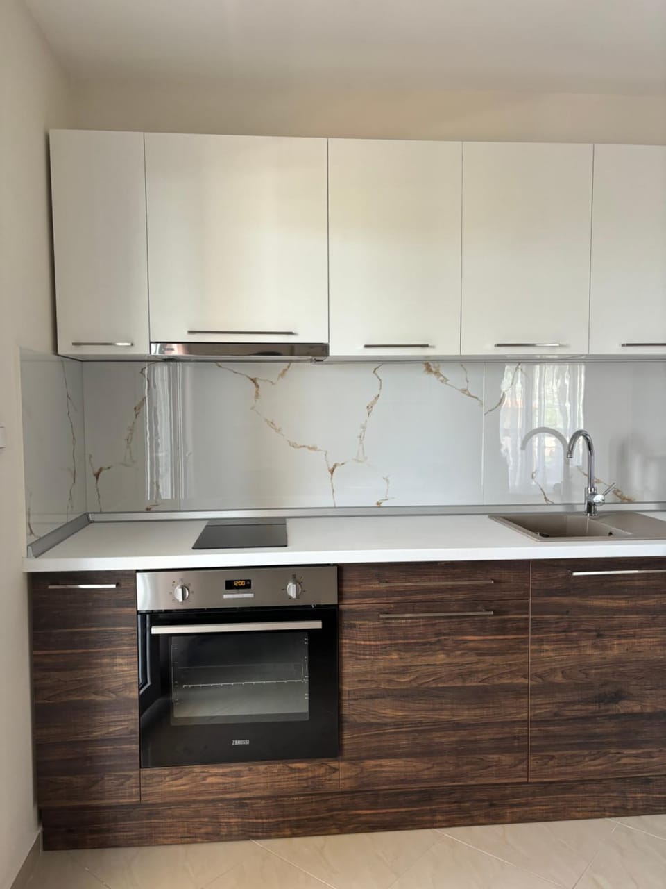 Kitchen or kitchenette, pet friendly, stove