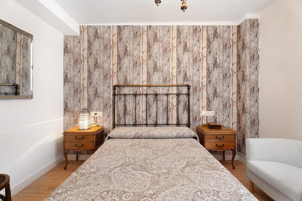 Living room, Bedroom