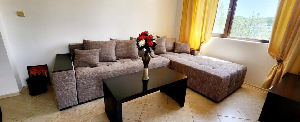 Апартамент Стела в к-с Реджина Маре Apartment in Burgas Province