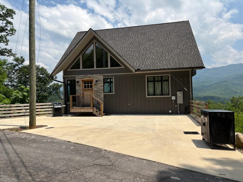 Mountain Soul by Stony Brook Cabins Cabin in Pittman Center