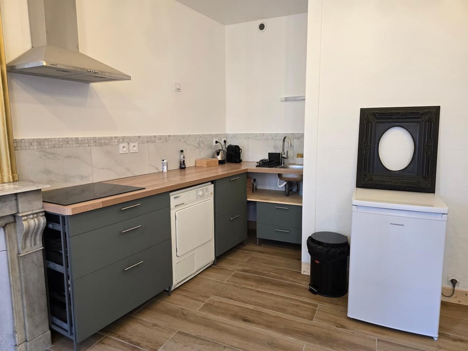 La Glycine Apartment in Île-de-France