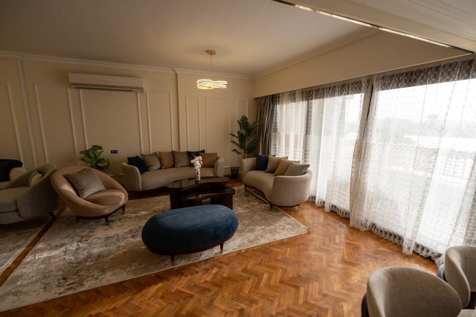 Living room, Seating area, air conditioner