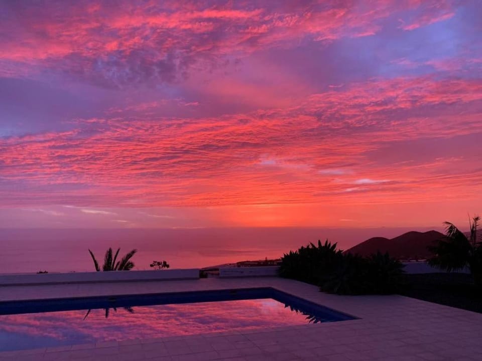 Sea view, Swimming pool, Sunset