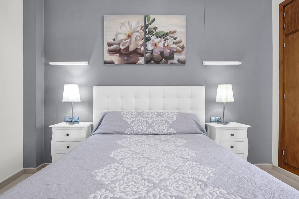 Living room, Bedroom