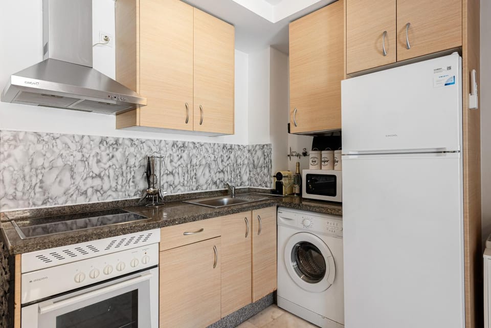 Kitchen or kitchenette, Living room