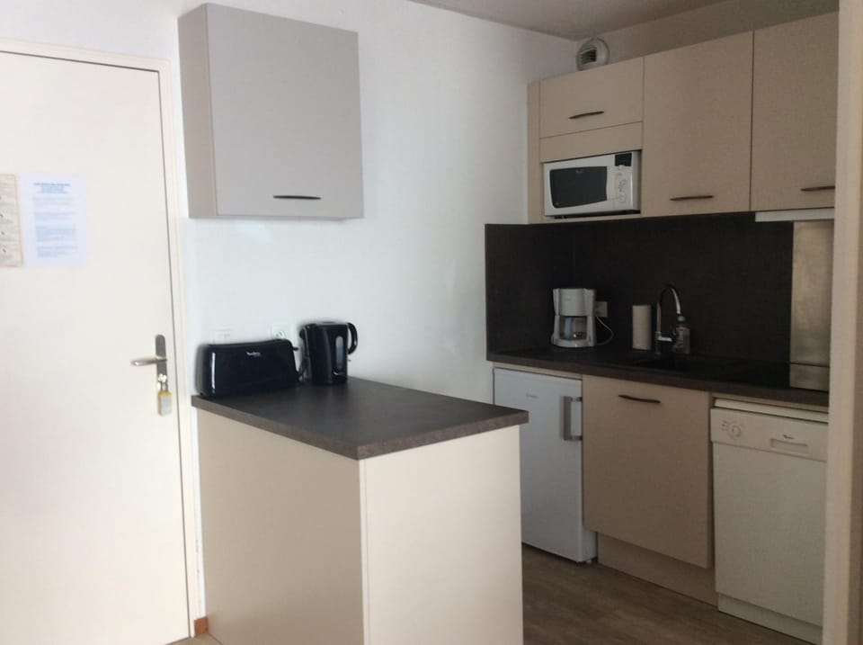 Le Corbier, bel appartement bien exposé Apartment in Villarembert