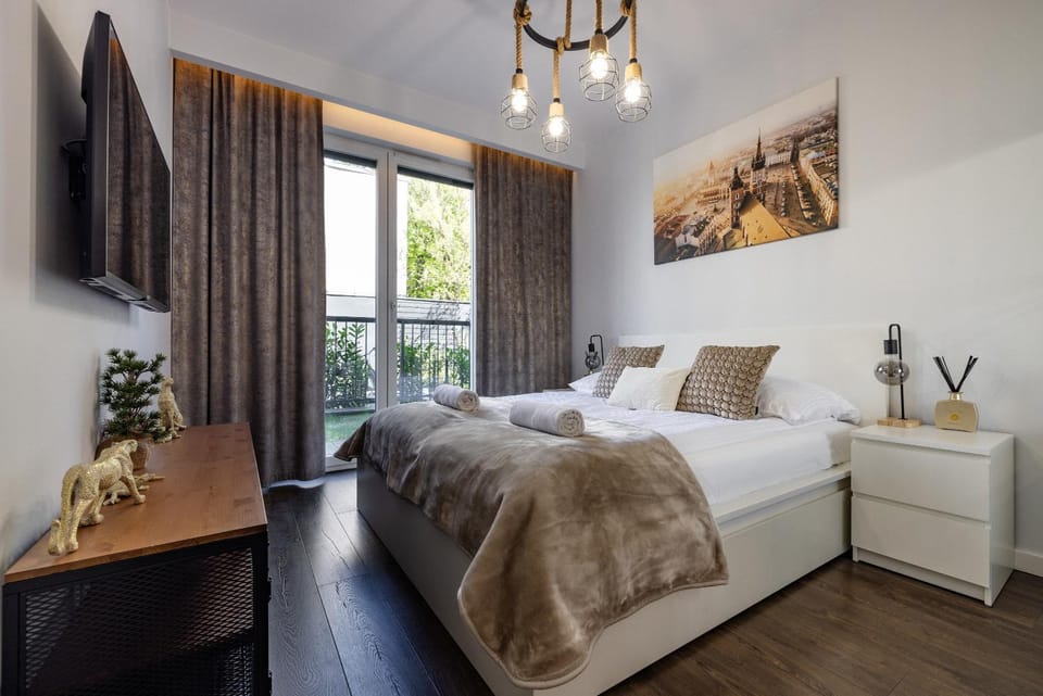 Bed, Other