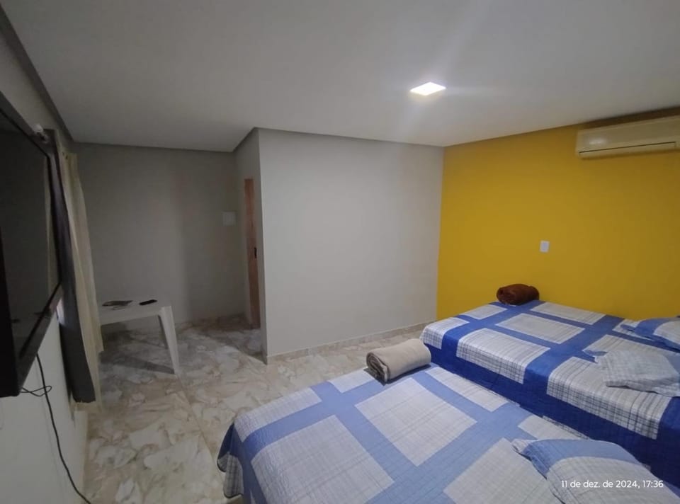 TV and multimedia, Photo of the whole room, Bedroom