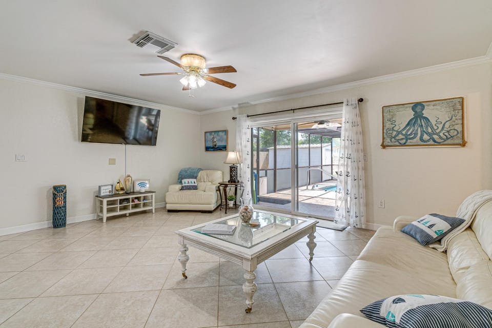 Heated Pool & Dog-Friendly Yard! Spring Hill Home House in Spring Hill