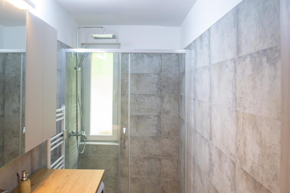 National Arena Mega Mall Mirina Studio Apartment in Bucharest