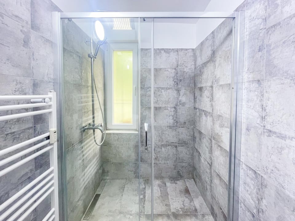 National Arena Mega Mall Mirina Studio Apartment in Bucharest