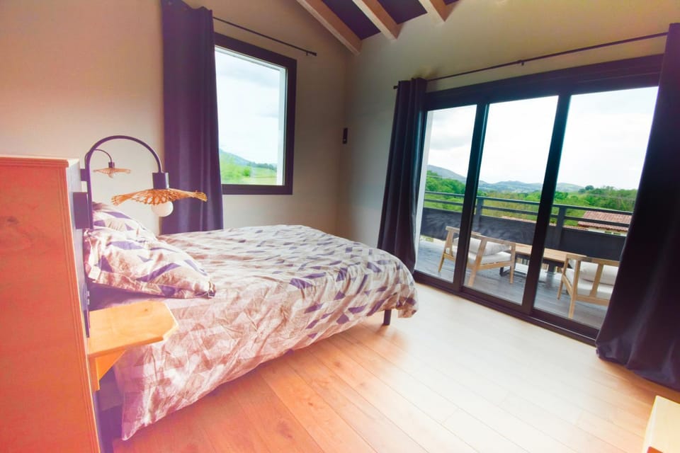 Appartement vue montagnes - AXURIA Apartment in Sare