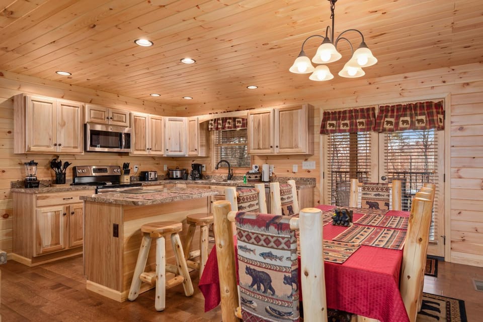 Key to Heaven by Stony Brook Cabins Cabin in Pittman Center