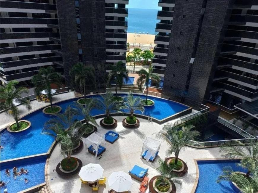 Apartamento com 02 quartos, Beira Mar, Fortaleza - CE. Apartment in Fortaleza