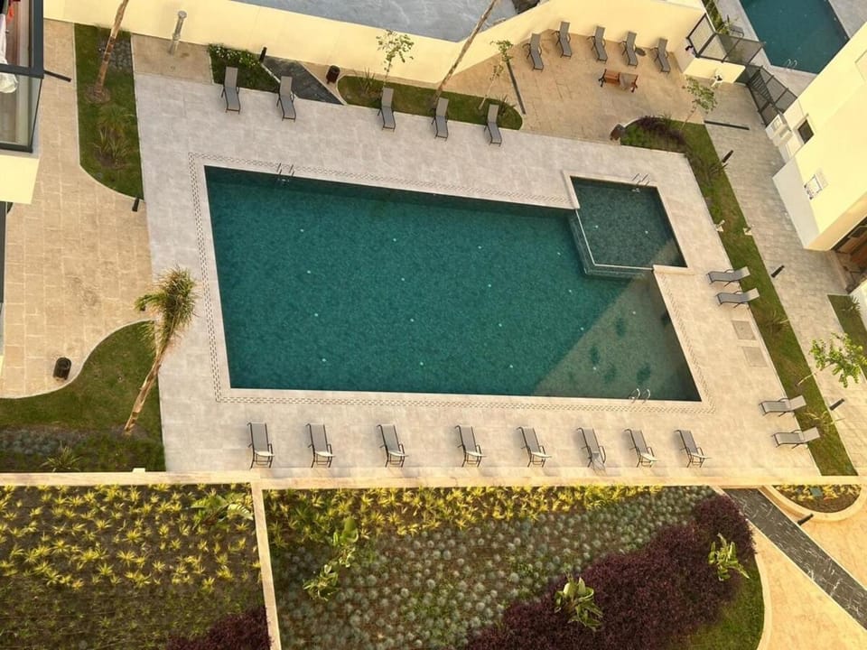 Appartement familial dans résidence avec piscine Apartment in Tangier