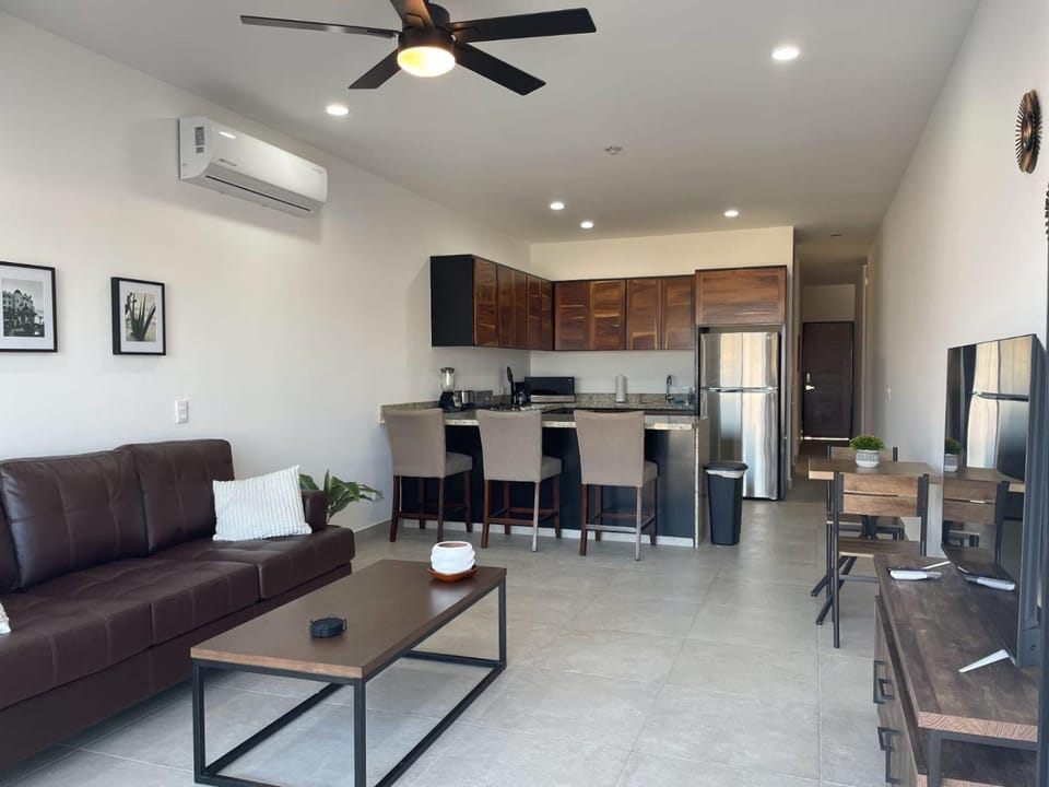 Oceanview Condo / Rooftop pool Apartment in Cabo San Lucas