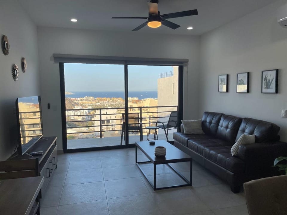 Oceanview Condo / Rooftop pool Apartment in Cabo San Lucas