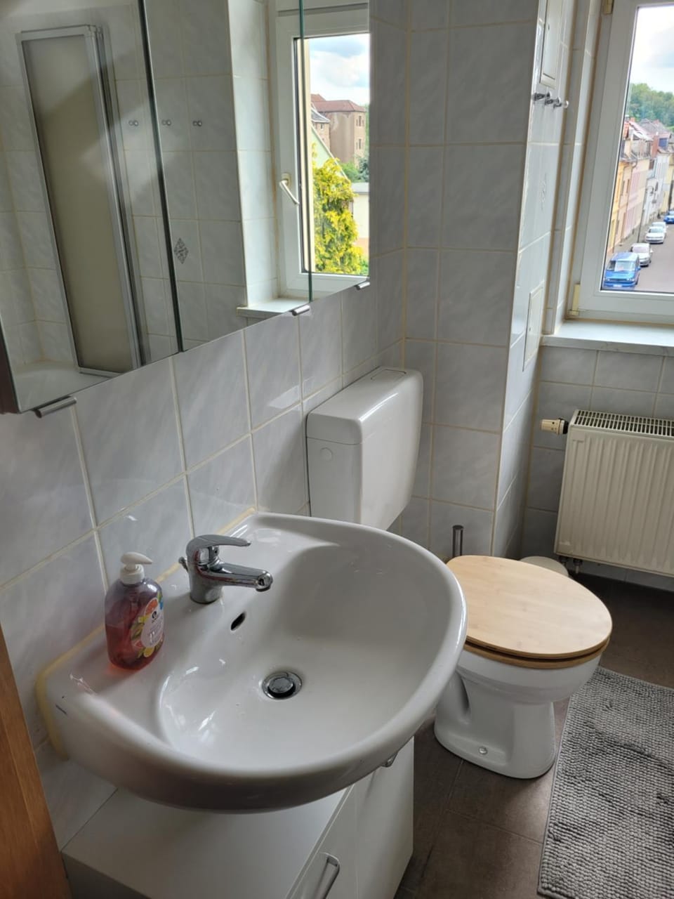 Toilet, Bathroom