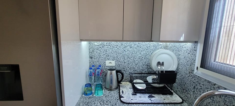 Coffee/tea facilities, Kitchen or kitchenette