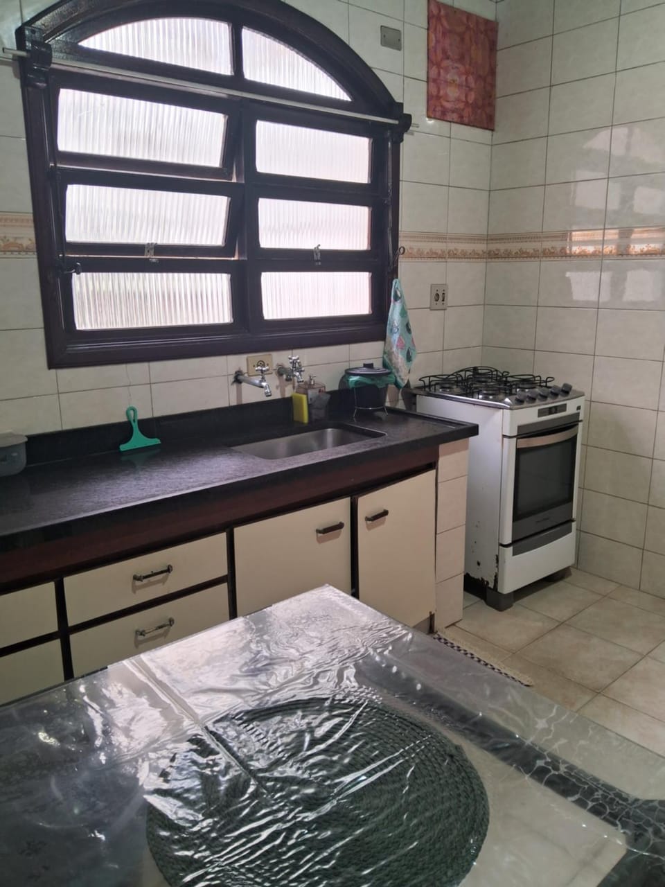 Kitchen or kitchenette, Communal kitchen, stove, kitchen