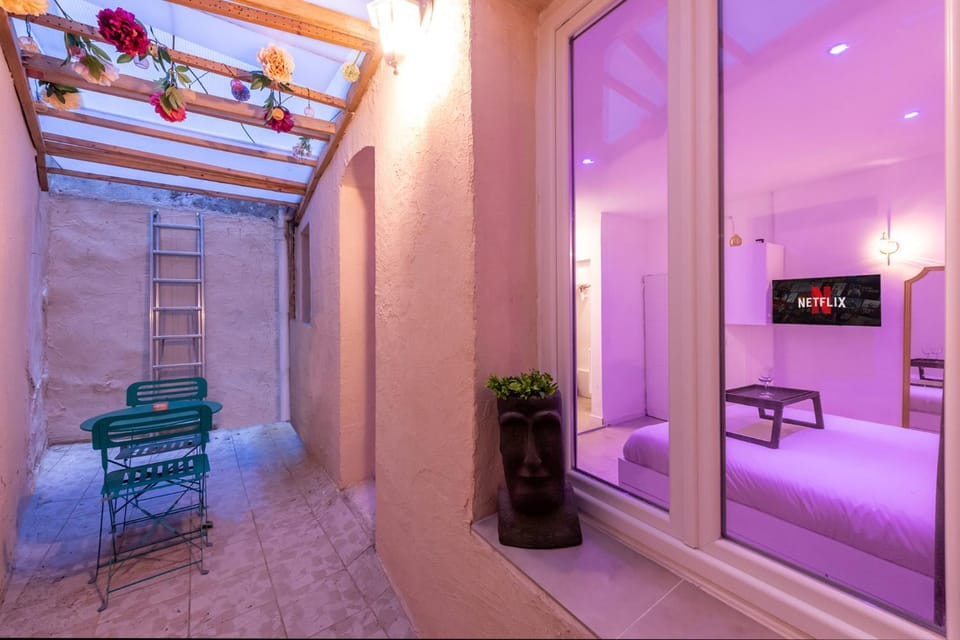 Les nuits d’Ina Apartment in Toulon