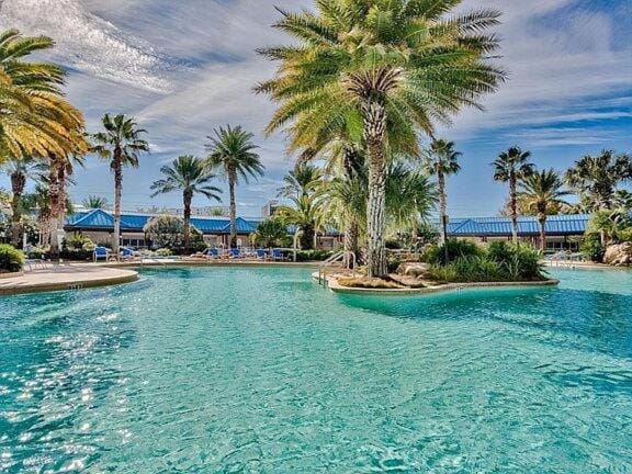 5 Star Resort 11106 Fl Stunning Sunrise 2BR 2BA King Suite,Pools ,Shuttle or Walk to Beach House in Destin