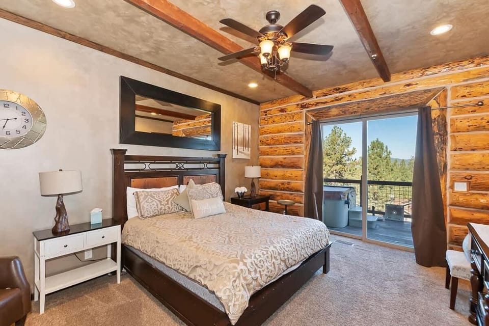 Upscale Designer Chalet Amazing Game Room! House in Big Bear