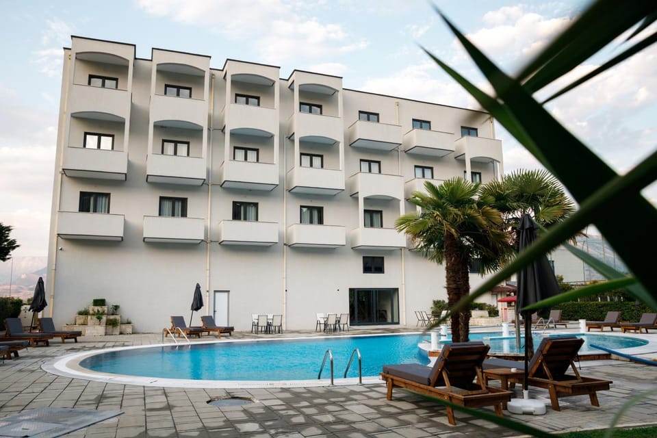 Property building, Pool view, Swimming pool