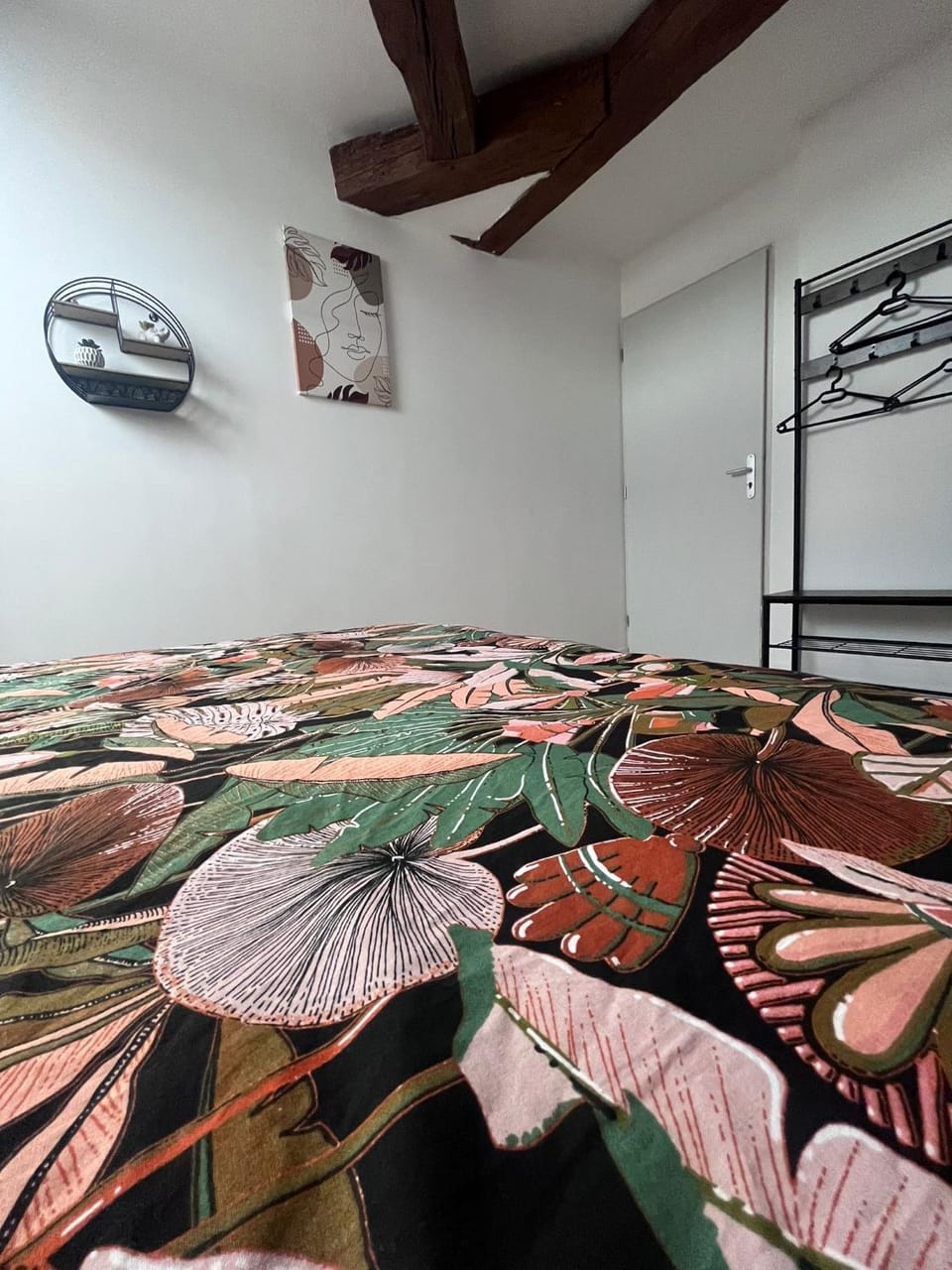 Decorative detail, Bedroom