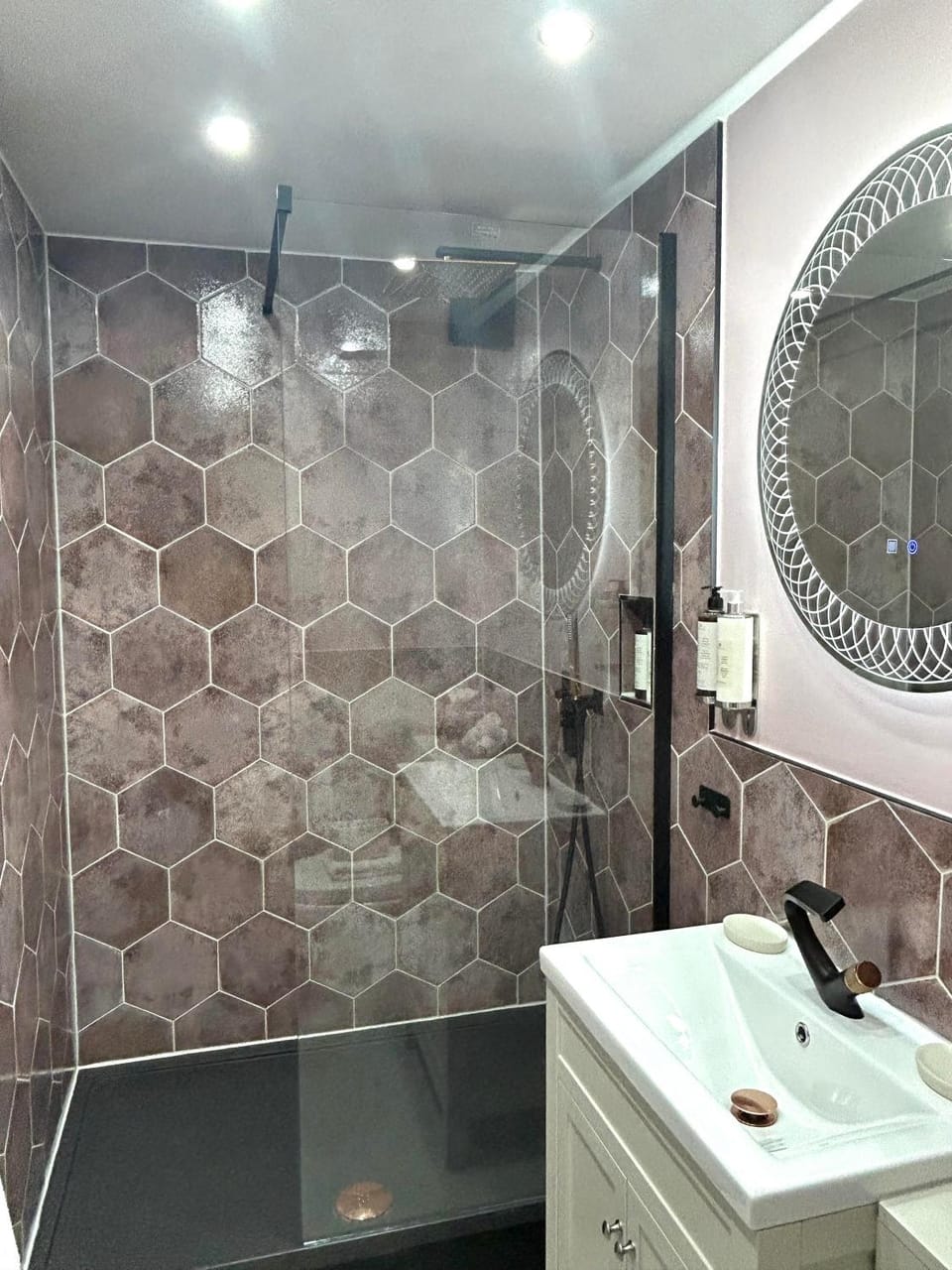Oasis Boutique New Luxury Apartment , 5 Minutes To Lake Windermere Apartment in Bowness-on-Windermere