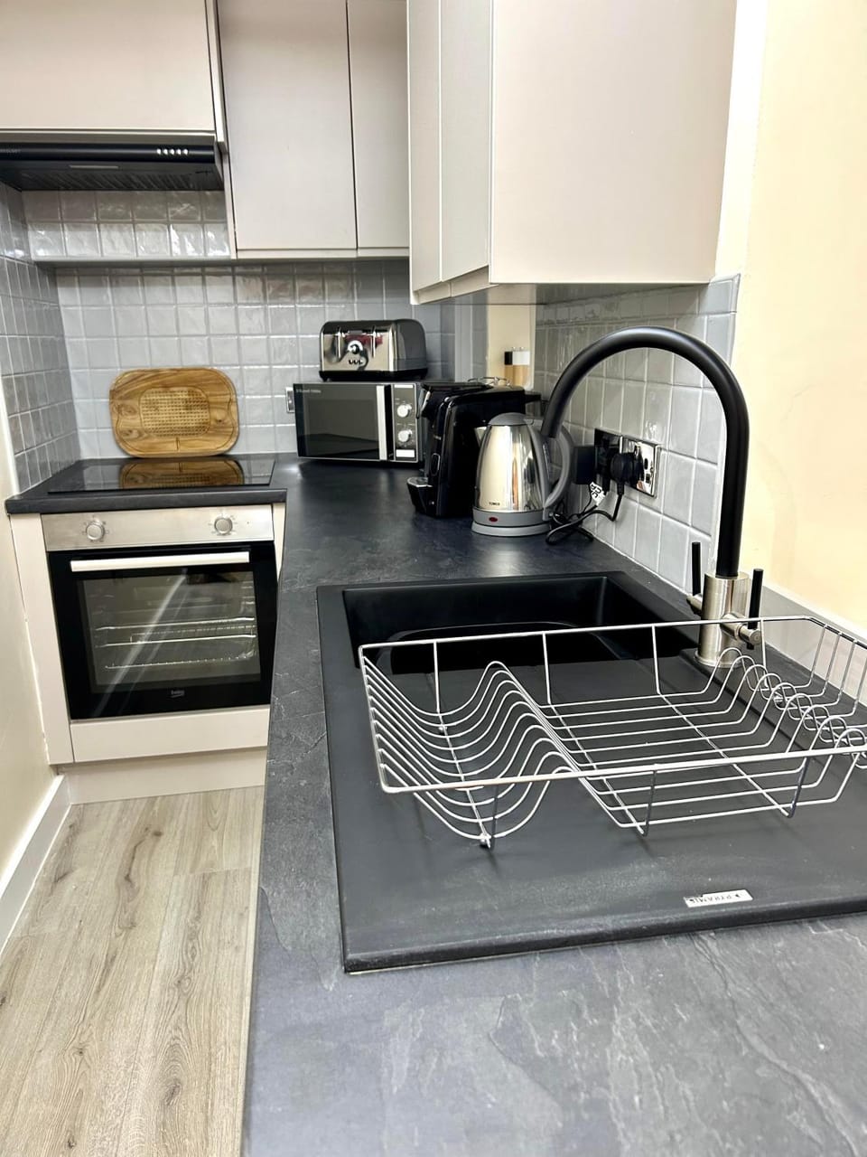Oasis Boutique New Luxury Apartment , 5 Minutes To Lake Windermere Apartment in Bowness-on-Windermere