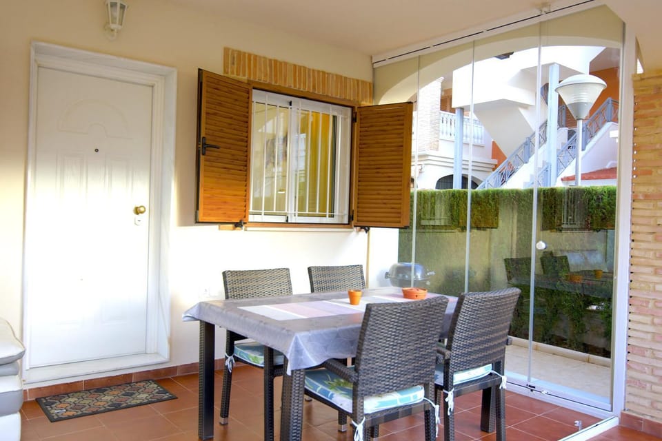 Encantador bungalow de planta baja Apartment in Vega Baja del Segura