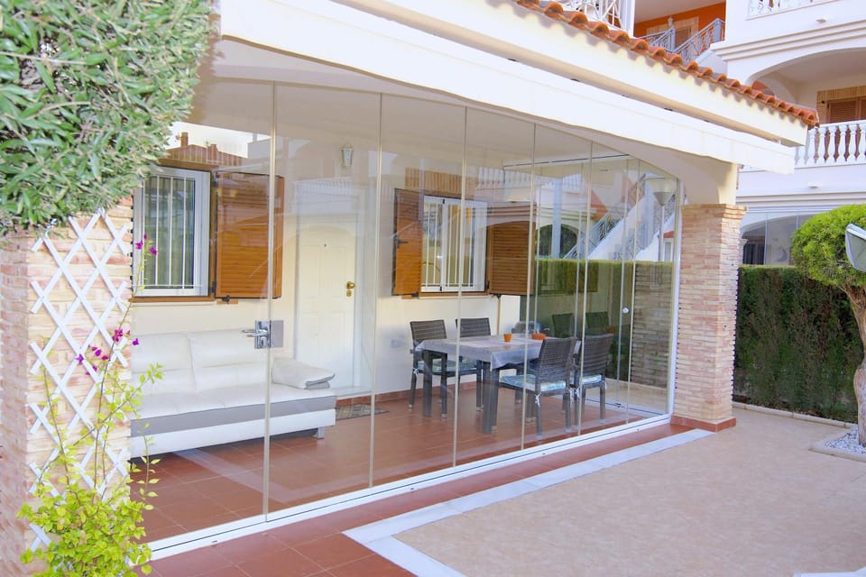 Encantador bungalow de planta baja Apartment in Vega Baja del Segura