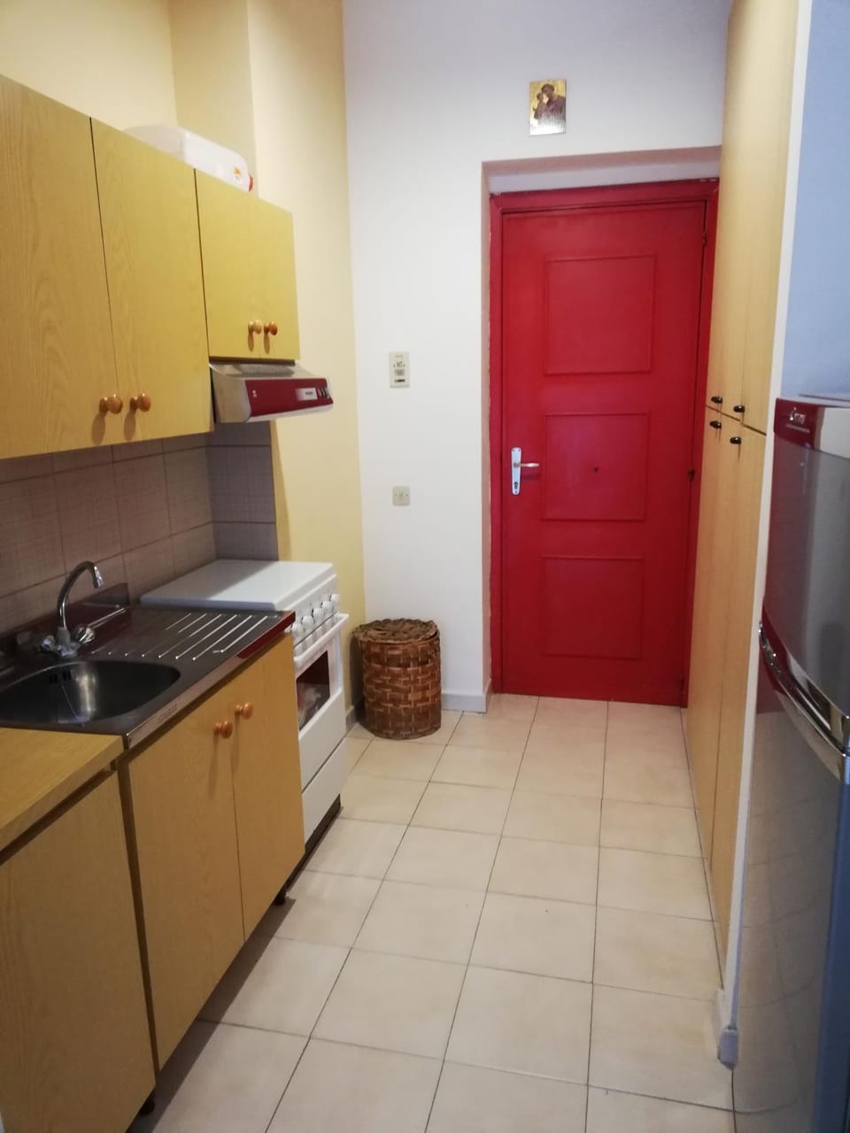 Kitchen or kitchenette, stove