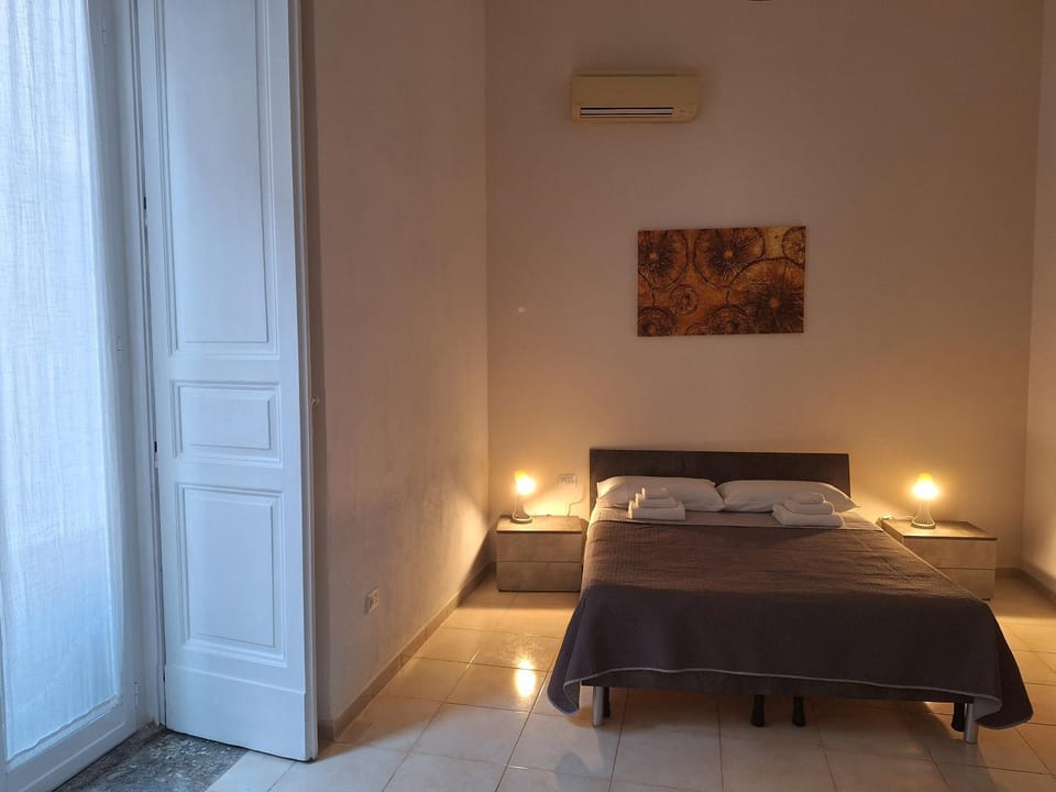Donna Rita Apartment in Naples