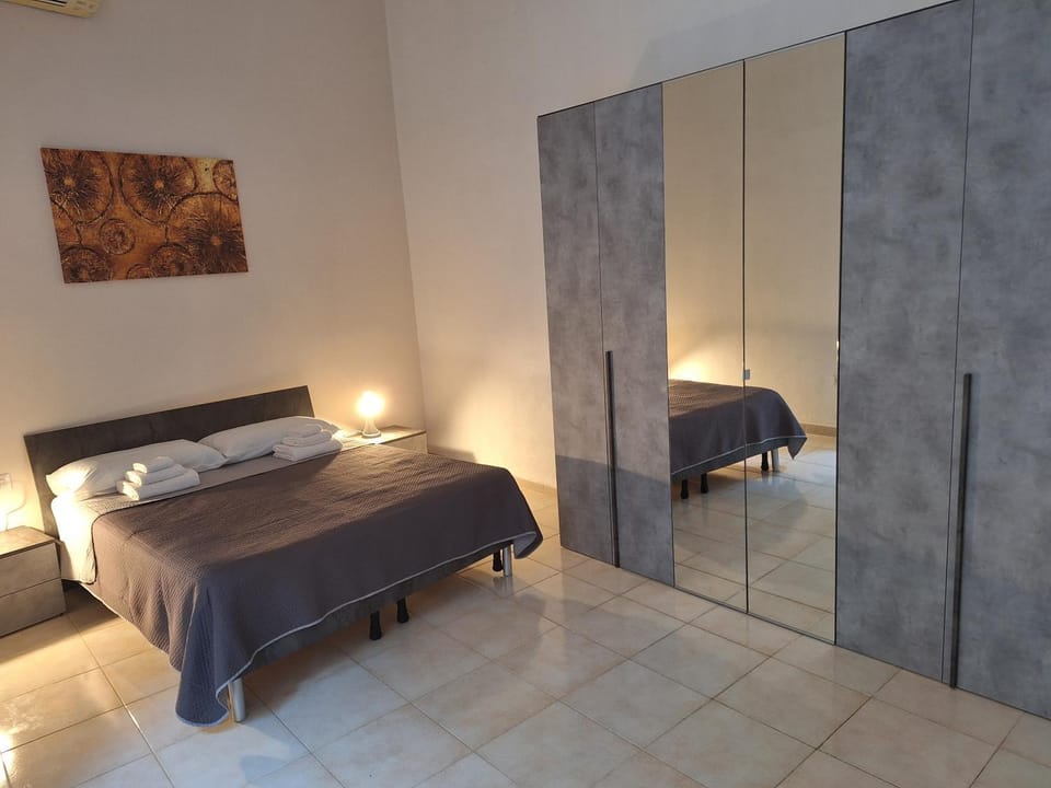 Donna Rita Apartment in Naples